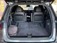 Li Auto ONE Extended-Range 6-Seater - фото 8