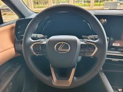 Lexus RX 300 four-wheel drive version - фото 6