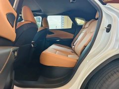 Lexus RX 300 four-wheel drive version - фото 8