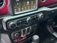 Mercedes-Benz Wrangler 2022 2.0T Automatic - фото 18
