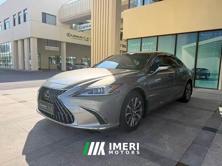 Lexus ES 2021 260 Luxury