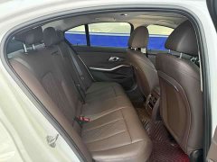 BMW 3 Series 320i M Sports Package - фото 18