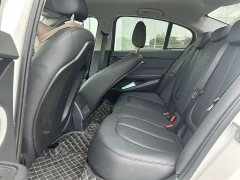 BMW 1 Series 120i M Sports Edition - фото 7