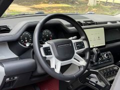 Land Rover Defender 110 3.0T P400 XS - фото 12