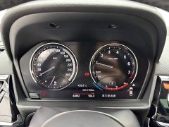 BMW 1 Series facelift 120i M Sports Night Edition - фото 11