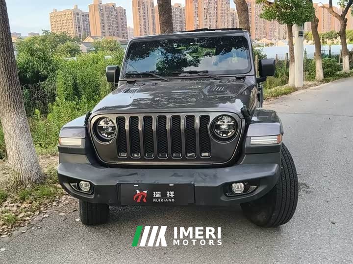 Mercedes-Benz Wrangler 2022 2.0T Highlander Four-Door Edition - автомобиль из Китая