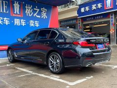 BMW 5 Series facelift 525Li M Sports Package - фото 11