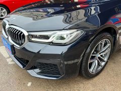 BMW 5 Series facelift 525Li M Sports Package - фото 19