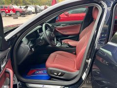 BMW 5 Series facelift 525Li M Sports Package - фото 3