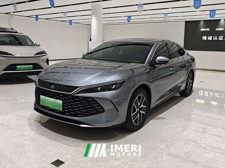 BYD Qin L DM-i 120KM Leading Edition