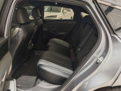 BYD Qin L DM-i 120KM Leading Edition - фото 11