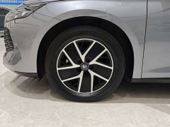 BYD Qin L DM-i 120KM Leading Edition - фото 16