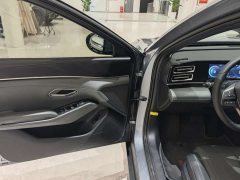 BYD Qin L DM-i 120KM Leading Edition - фото 4