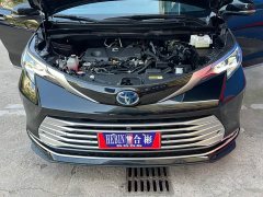 Toyota SIENNA 2023 2.5L Hybrid Platinum Edition - фото 15