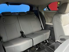 Toyota SIENNA 2.5L Hybrid Deluxe Edition - фото 12