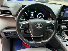 Toyota SIENNA 2.5L Hybrid Deluxe Edition - фото 20