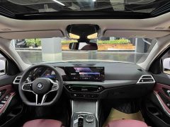 BMW 3 Series 325Li M Sports Package - фото 10