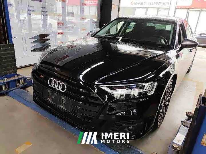 Audi S8 S8L 4.0TFSI quattro - автомобиль из Китая