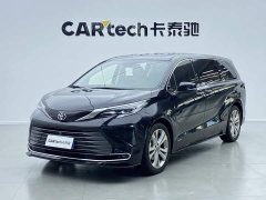 Toyota SIENNA 2.5L Hybrid Premium Edition - фото 1
