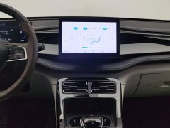 BYD Qin PLUS Champion Edition DM-i 55KM Leading Type - фото 12