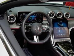 Mercedes-Benz CLE 300 4MATIC Convertible Coupe - фото 11