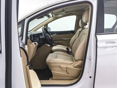 Buick GL8 2025 Land Business Class Pioneer DG-YZ Edition - фото 10