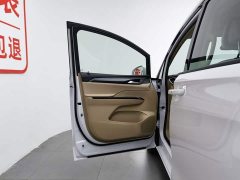 Buick GL8 2025 Land Business Class Pioneer DG-YZ Edition - фото 8