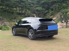 Li Auto Ideal i6 four-wheel drive standard version - фото 7