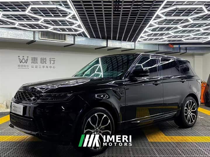 Land Rover Range Rover Sport 3.0 L6 Black Edition