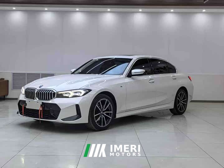 BMW 3 Series 320Li M Sports Package - автомобиль из Китая