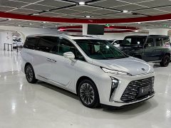 Buick GL8 Lu Zun Exclusive Edition - фото 10