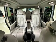 Buick GL8 Lu Zun Exclusive Edition - фото 15