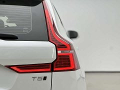 Volvo XC60 T5 four-wheel drive Zhiyi Luxury Edition - фото 6