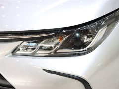 Toyota Corolla Dual Engine 1.8L E-CVT Pioneer Edition - фото 7
