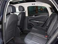 Volkswagen Passat facelift 330TSI luxury version - фото 11