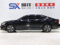 Volkswagen Passat facelift 330TSI luxury version - фото 6