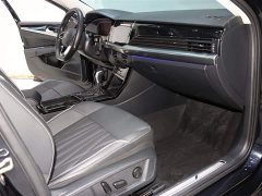 Volkswagen Passat facelift 330TSI luxury version - фото 8