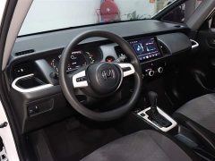 Fit 1.5L CVT Trendy Edition - фото 10