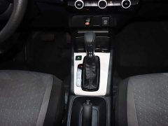 Fit 1.5L CVT Trendy Edition - фото 15