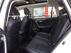 Toyota Wilanda Dual Engine 2.5L E-CVT Four-wheel Drive Premium Edition - фото 11