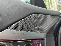 BMW 7 Series 2023 735Li Luxury Line - фото 11