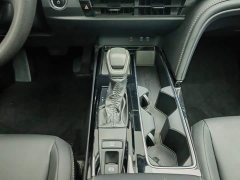 Toyota Camry Dual Engine 2.0HE Elite Edition - фото 12