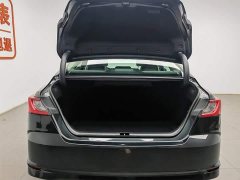 Toyota Camry Dual Engine 2.0HE Elite Edition - фото 15