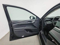 Toyota Camry Dual Engine 2.0HE Elite Edition - фото 7