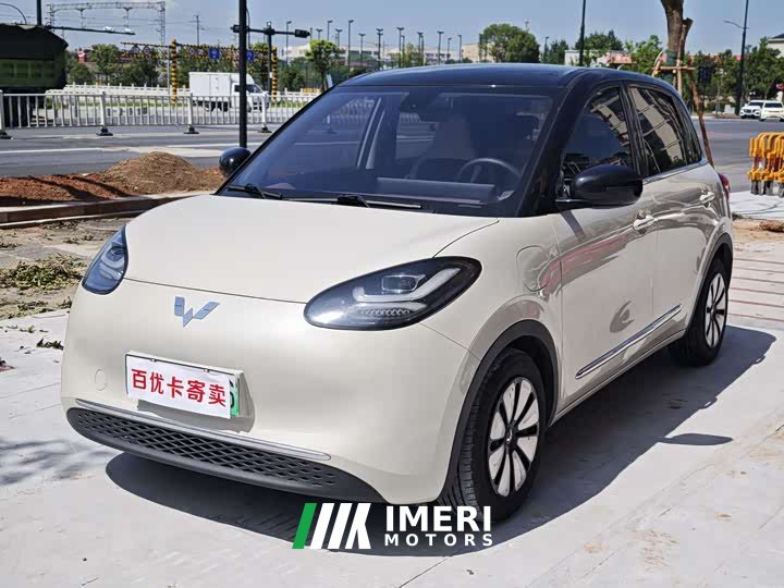 Wuling Bingo 410km Lingxi exclusive - автомобиль из Китая