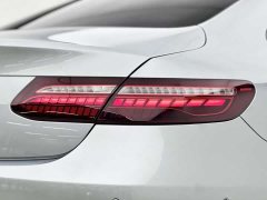 Mercedes-Benz E-Class (Imported) E 300 Coupe - фото 17