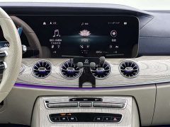 Mercedes-Benz E-Class (Imported) E 300 Coupe - фото 8