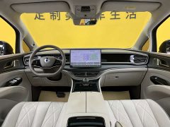 Denza D9 DM-i 970 four-wheel drive flagship - фото 12