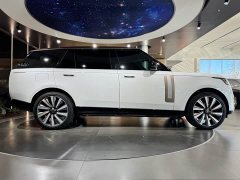 Land Rover Range Rover 3.0 L6 400PS SV Honor Creation Extended Edition 4 seats - фото 7