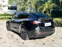Tesla Model Y Rear-Wheel Drive - фото 5